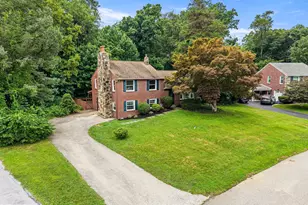 109 Westminster Dr, Wallingford, PA 19086 - Photo 2