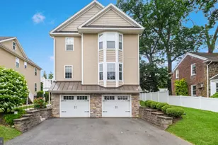 831 N Jackson St, Media, PA 19063 - Photo 2