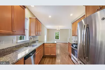 831 N Jackson Street #B, Media, PA 19063 - Photo 4