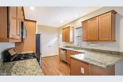 831 N Jackson Street #B, Media, PA 19063 - Photo 6