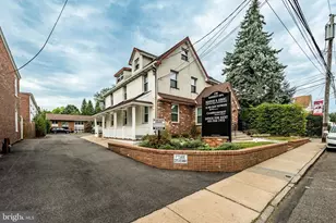 136 Garrett Ave, Bryn Mawr, PA 19010 - Photo 2