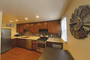 2071 Kent Rd, Folcroft, PA 19032 - Photo 2