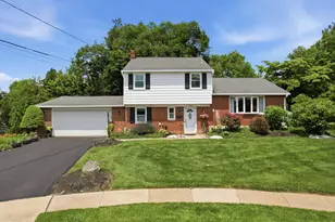 5005 Jefferson Dr, Brookhaven, PA 19015 - Photo 2