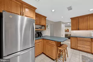 37 N Longpoint Ln, Rose Valley, PA 19063 - Photo 10