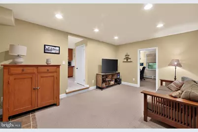 37 N Longpoint Lane, Rose Valley, PA 19063 - Photo 16