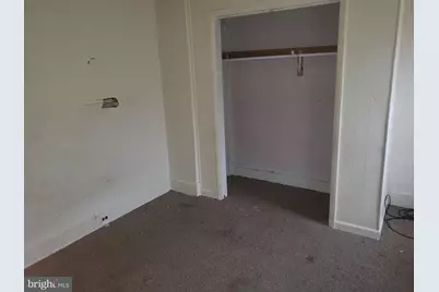 1025 W 5th Street, Chester, PA 19013 - Photo 6