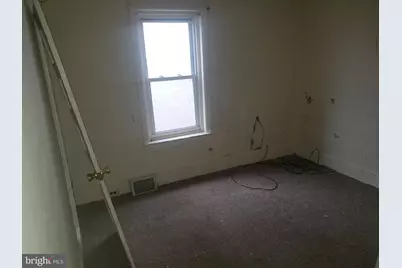 1025 W 5th Street, Chester, PA 19013 - Photo 10