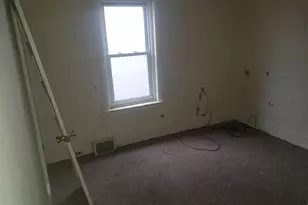 1025 W 5th St, Chester, PA 19013 - Photo 10