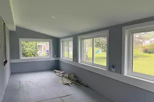 504 Monticello Ave, Upper Chichester, PA 19014 - Photo 14