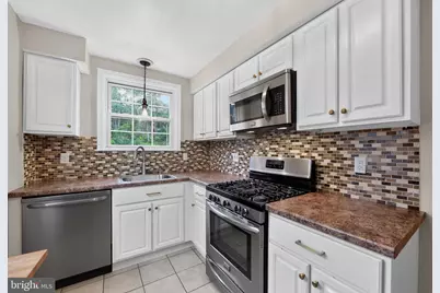4818 Woodland Avenue, Drexel Hill, PA 19026 - Photo 8