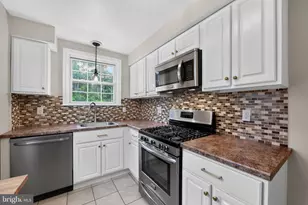 4818 Woodland Ave, Drexel Hill, PA 19026 - Photo 8