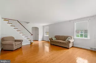 402 Hawthorne Rd, Wallingford, PA 19086 - Photo 4