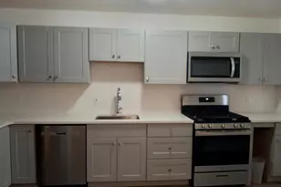 58 Suburban Ln, Upper Darby, PA 19082 - Photo 14