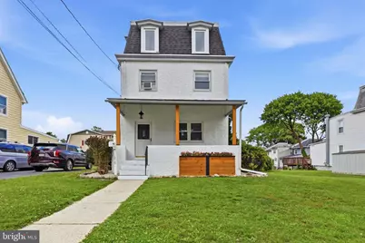 1015 Pennsylvania Avenue, Prospect Park, PA 19076 - Photo 2