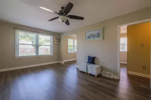 1109 Old Ln, Drexel Hill, PA 19026 - Photo 6