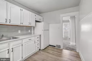 11 Oakley Rd, Upper Darby, PA 19082 - Photo 6