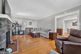 51 Windsor Ave, Upper Darby, PA 19082 - Photo 10