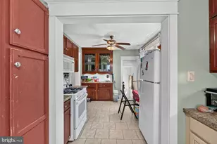 51 Windsor Ave, Upper Darby, PA 19082 - Photo 24