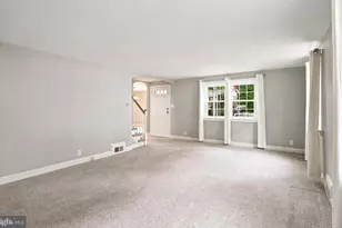 2434 Merwood Ln, Havertown, PA 19083 - Photo 4