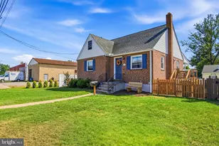 123 Folsom Ave, Folsom, PA 19033 - Photo 4