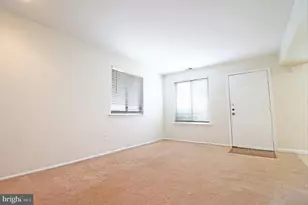 6618 Hilltop Dr, Brookhaven, PA 19015 - Photo 10