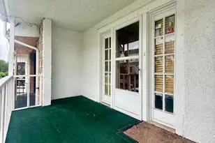 549 Littlecroft Rd, Upper Darby, PA 19082 - Photo 4