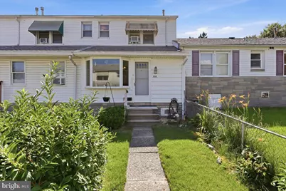 355 Hibbs Ave, Glenolden, PA 19036 - Photo 2