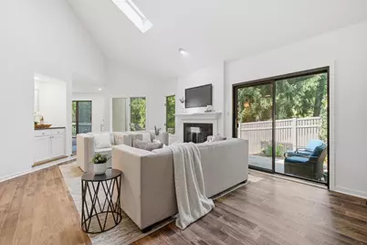 138 Montrose Avenue #26, Bryn Mawr, PA 19010 - Photo 4