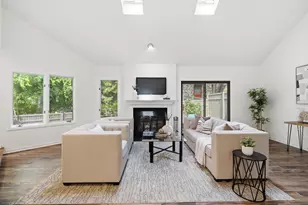 138 Montrose Ave, Bryn Mawr, PA 19010 - Photo 2