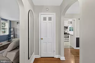 208 Stanton Rd, Havertown, PA 19083 - Photo 4