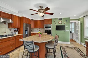 319 Hathaway Ln E, Havertown, PA 19083 - Photo 20