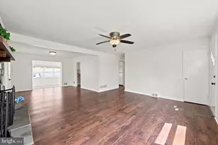 112 Tillman Ln, Aston, PA 19014 - Photo 4