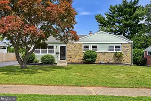 112 Tillman Ln, Aston, PA 19014 - Photo 1