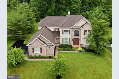 4 Strickland Way, Glen Mills, PA 19342 - Photo 1