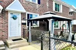 263 W Wyncliffe Ave, Clifton Heights, PA 19018 - Photo 2