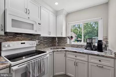 205 W Sylvan Avenue, Morton, PA 19070 - Photo 16