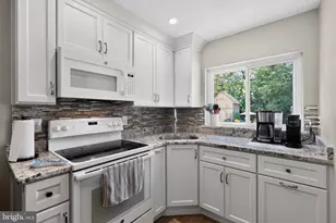 205 W Sylvan Ave, Morton, PA 19070 - Photo 18
