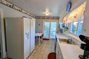 3641 Deepwater Ln, Brookhaven, PA 19015 - Photo 6