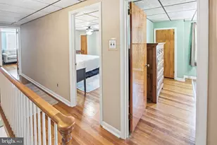 1122 Galbraith Ave, Upper Chichester, PA 19061 - Photo 14