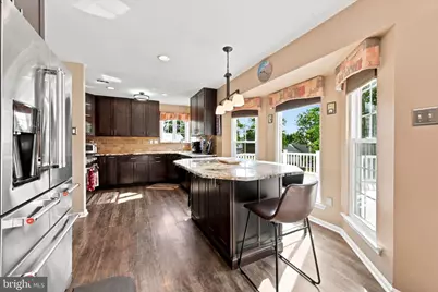 16 E Evans Way, Aston, PA 19014 - Photo 8