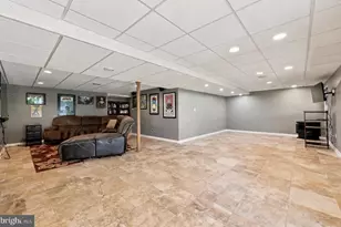 16 E Evans Way, Aston, PA 19014 - Photo 22