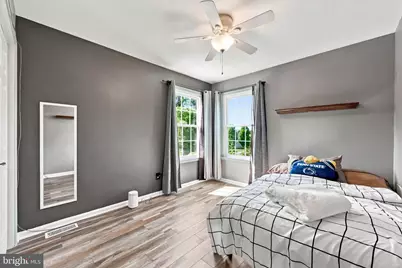 16 E Evans Way, Aston, PA 19014 - Photo 14