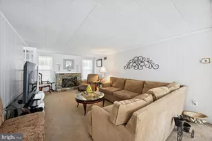4 Myrtle Ave, Havertown, PA 19083 - Photo 12