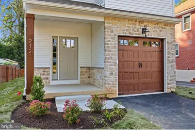 212 Chestnut Street, Newtown Square, PA 19073 - Photo 2
