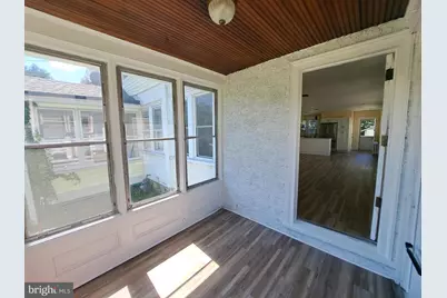 637 10th Avenue, Prospect Park, PA 19076 - Photo 2