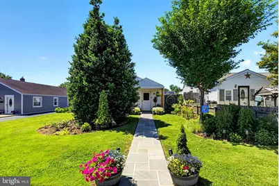 76 Florence Avenue, Aston, PA 19014 - Photo 2