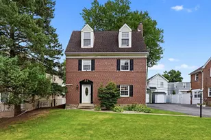 106 Merion Ave, Aldan, PA 19018 - Photo 2
