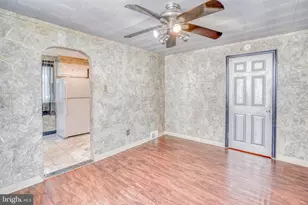 329 Laurel Rd, Sharon Hill, PA 19079 - Photo 10