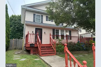 9 E Elbon Road, Brookhaven, PA 19015 - Photo 1