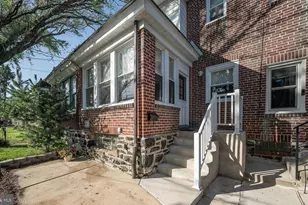 71 Barker Ave, Sharon Hill, PA 19079 - Photo 1
